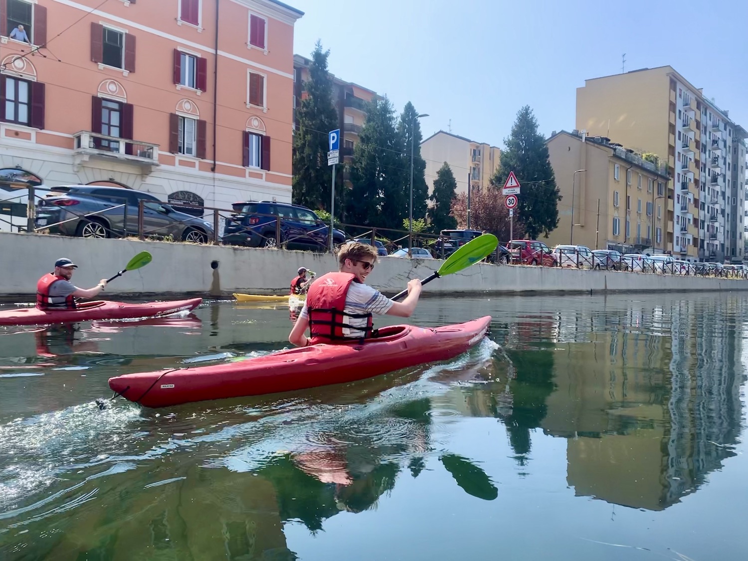 kayak Milano team building activity